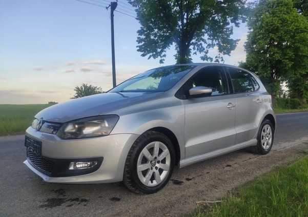 Volkswagen Polo cena 17000 przebieg: 250000, rok produkcji 2014 z Chrzanów małe 29